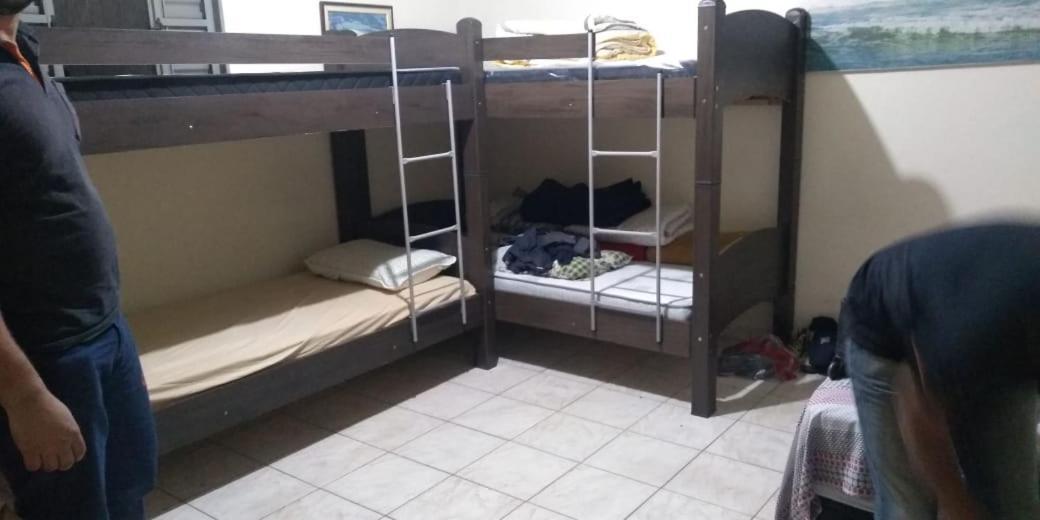 Hostel Office- Hospedagem Climatizada Quartos E Apartamentos Privativos Extrema Buitenkant foto